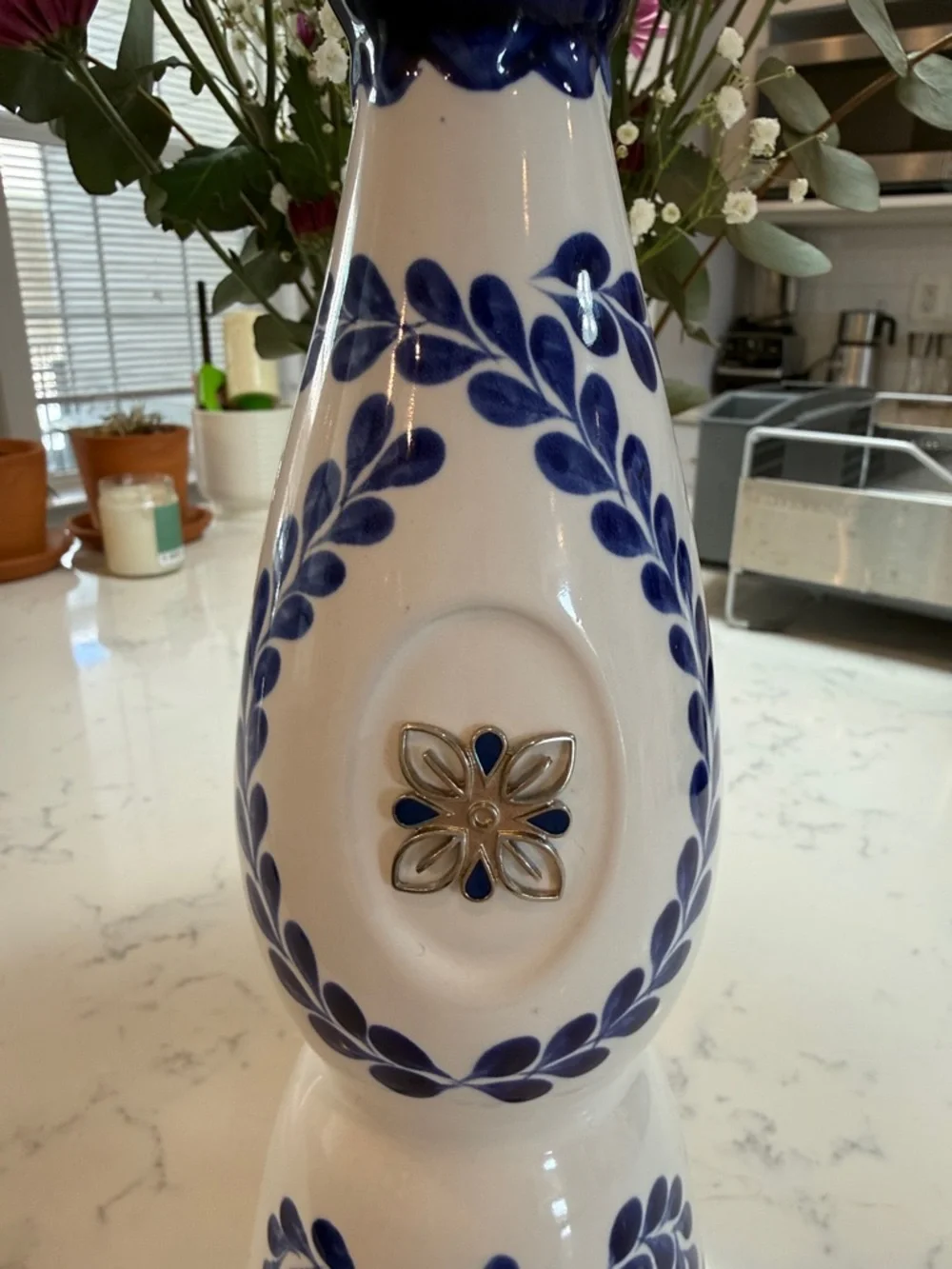 Clase Azul Tequila Reposado Blue & White Ceramic Decorative Bottle - Picture 2 of 4
